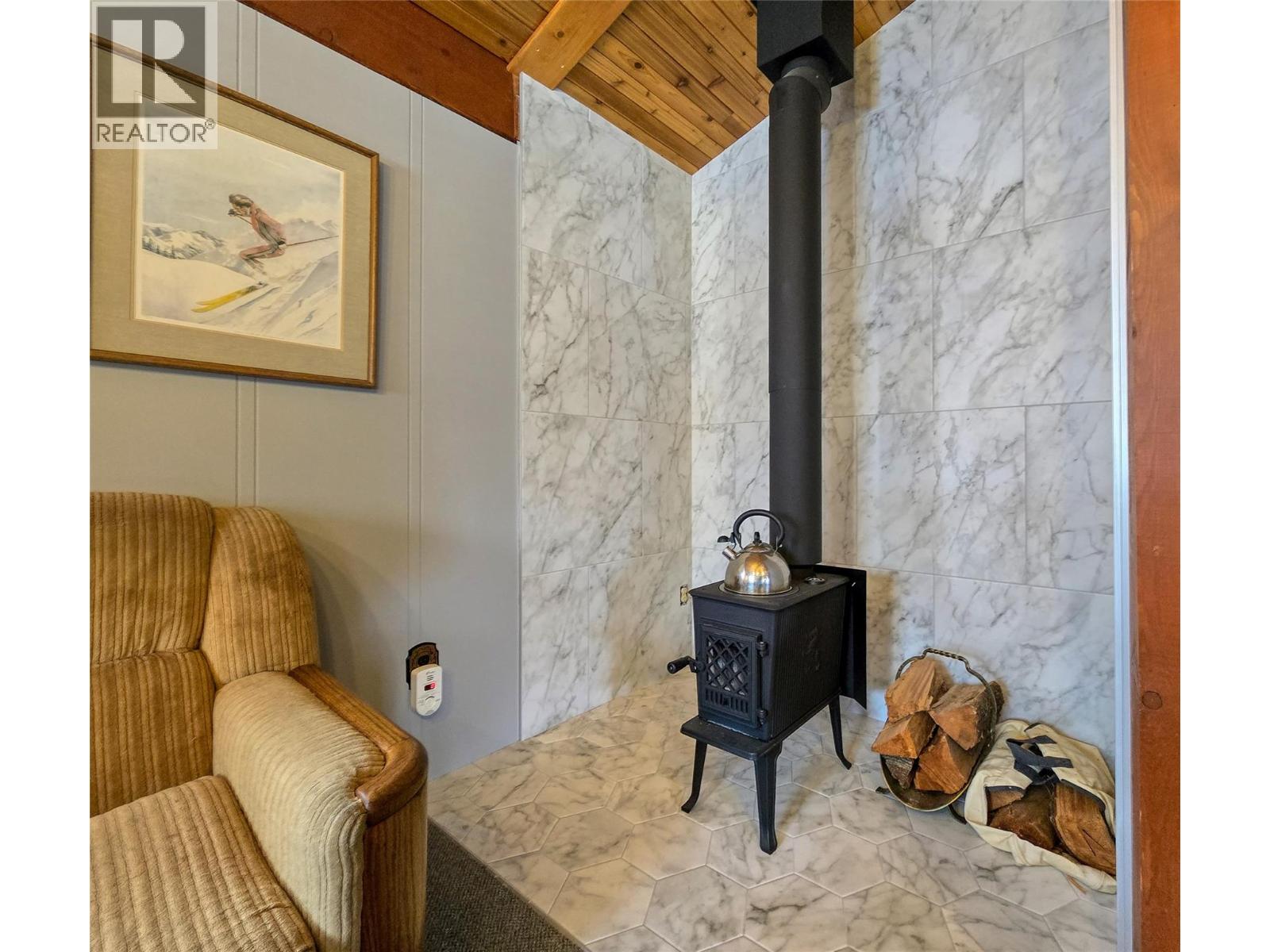 1721 8th Avenue, Invermere, British Columbia  V0A 1K4 - Photo 22 - 10376420