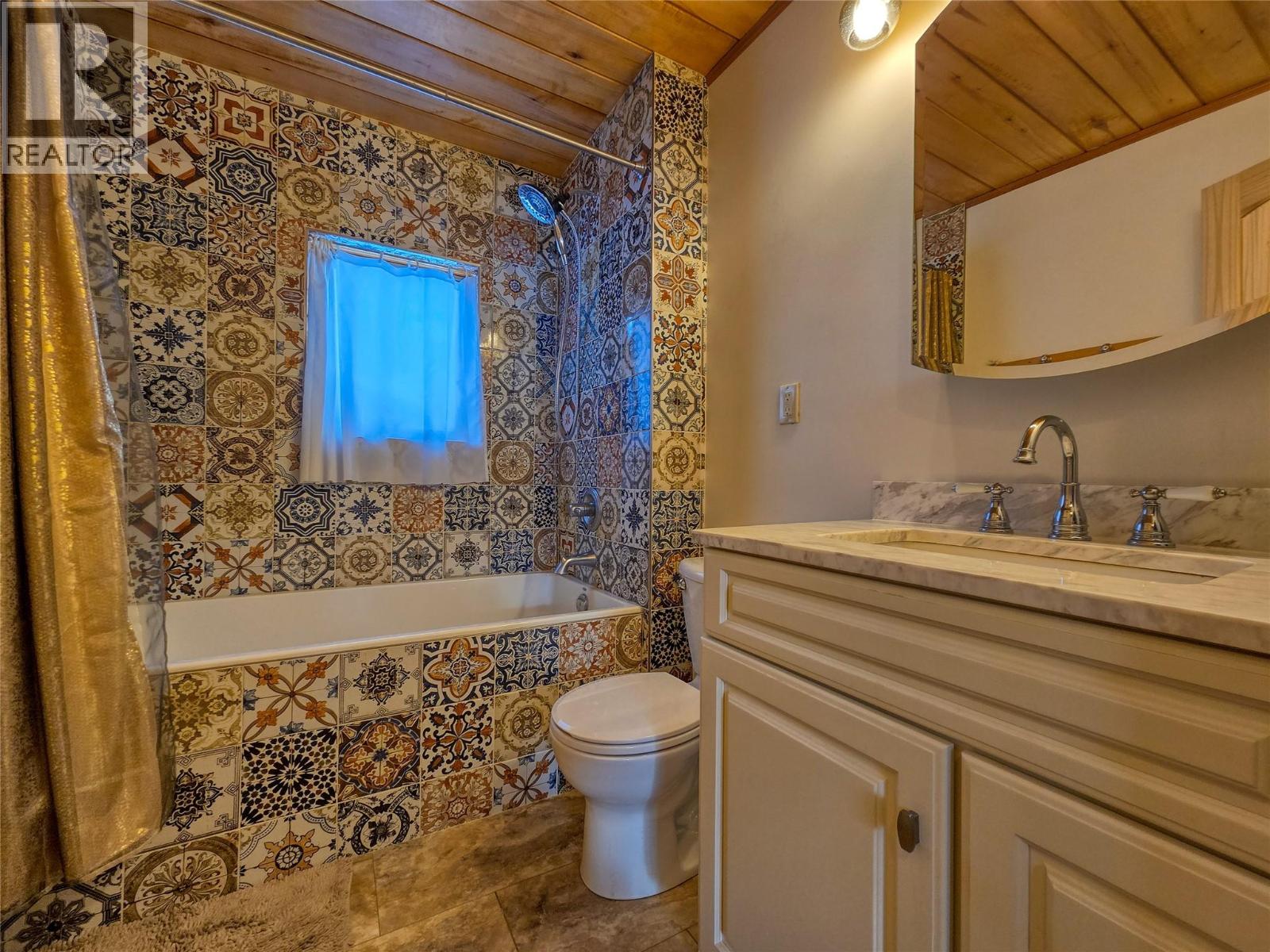 1721 8th Avenue, Invermere, British Columbia  V0A 1K4 - Photo 37 - 10376420