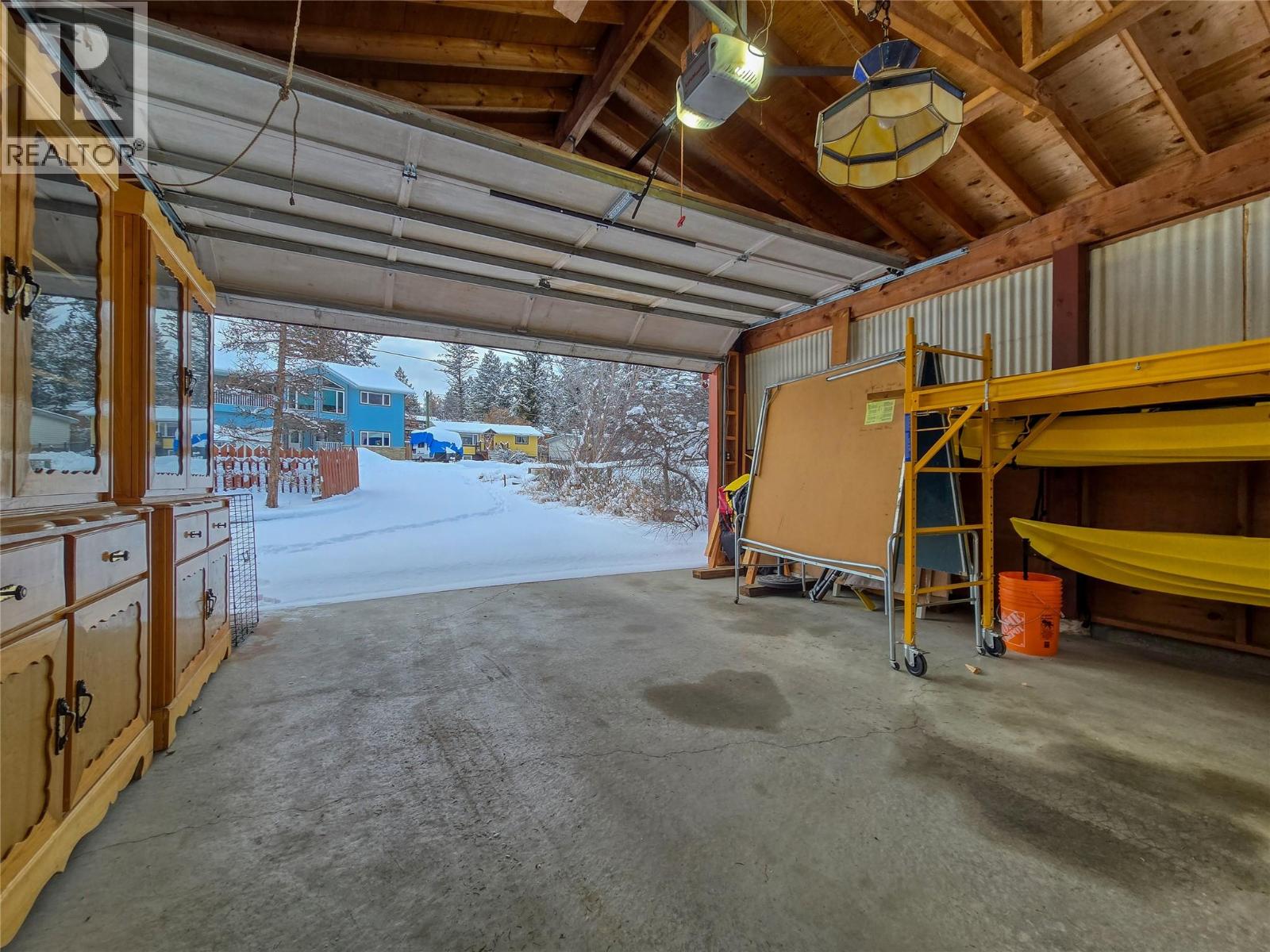 1721 8th Avenue, Invermere, British Columbia  V0A 1K4 - Photo 9 - 10376420