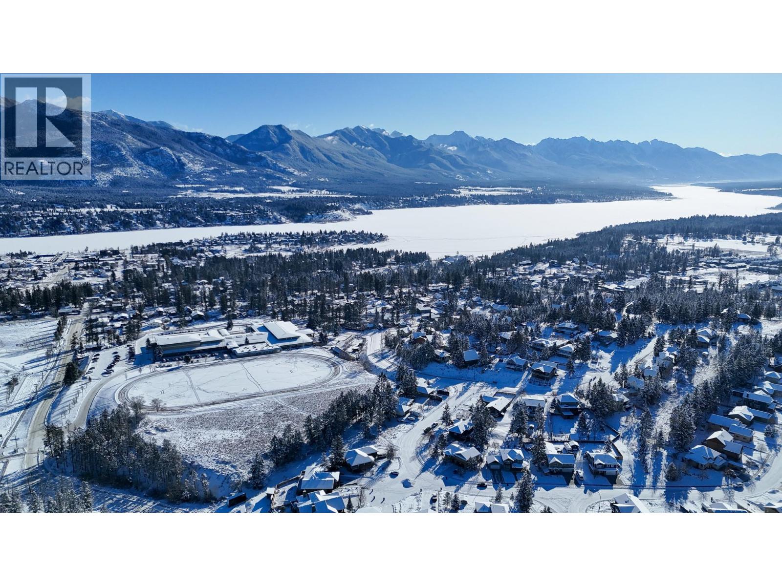 1001 Westridge Road, Invermere, British Columbia  V0A 1K4 - Photo 2 - 10376488