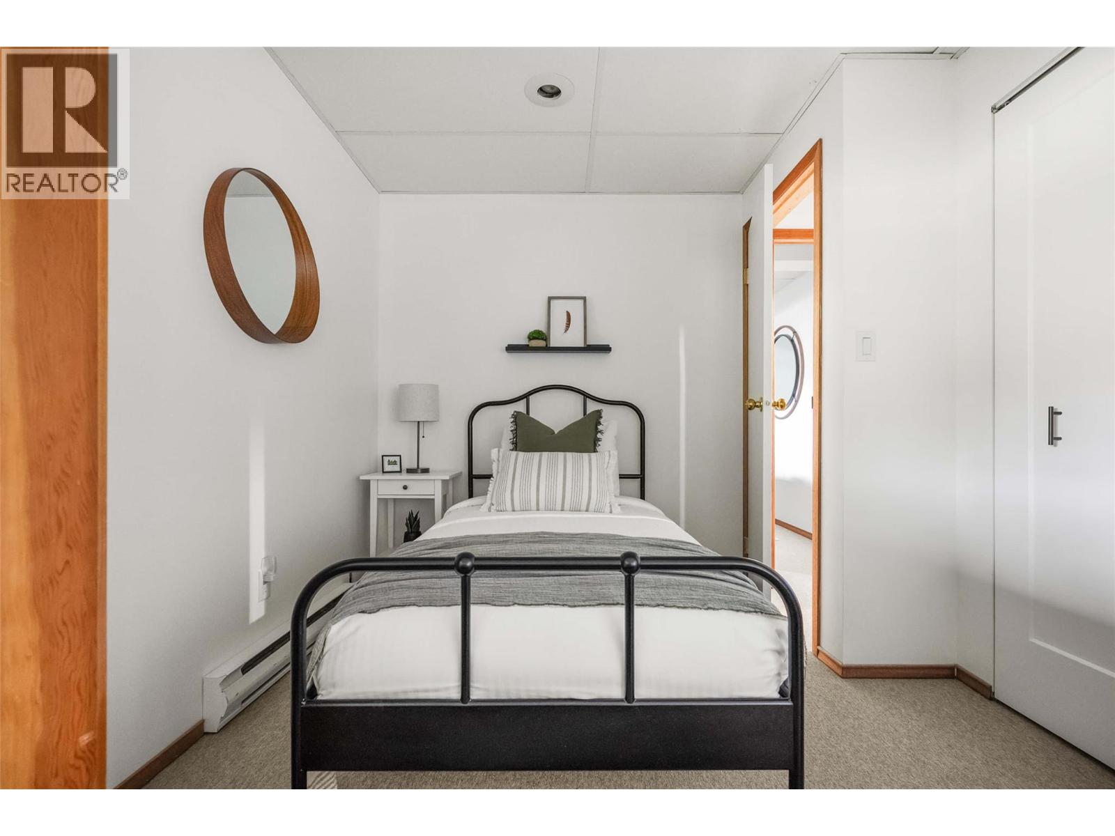 9211 West Avenue, Wilmer, British Columbia  V0A 1K5 - Photo 42 - 10377148