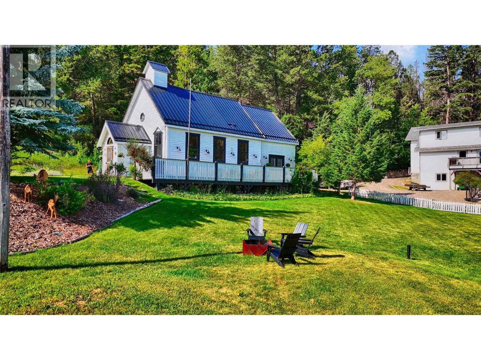 9211 West Avenue, Wilmer, British Columbia  V0A 1K5 - Photo 46 - 10377148