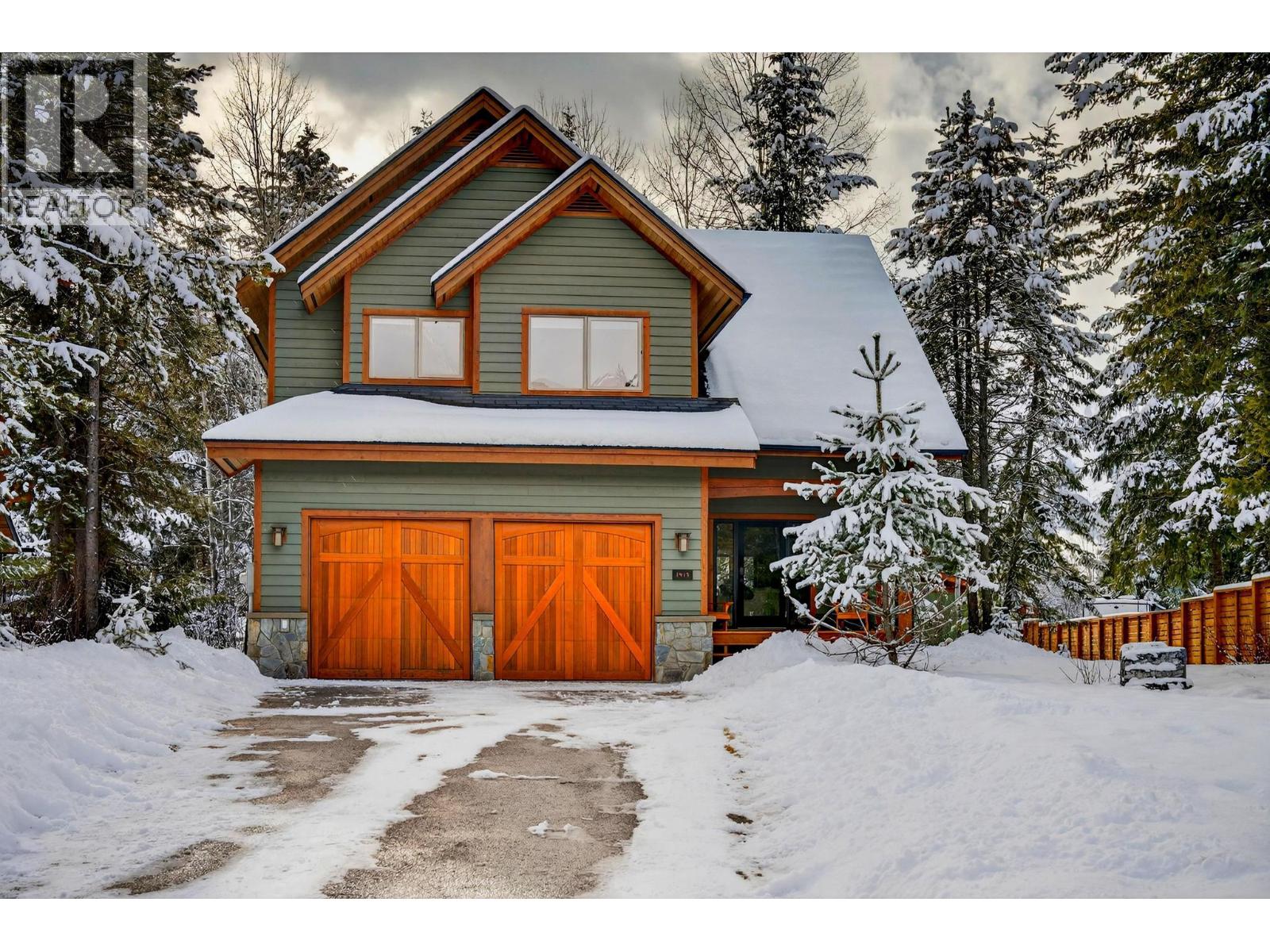 1417 Granite Drive, Golden, British Columbia