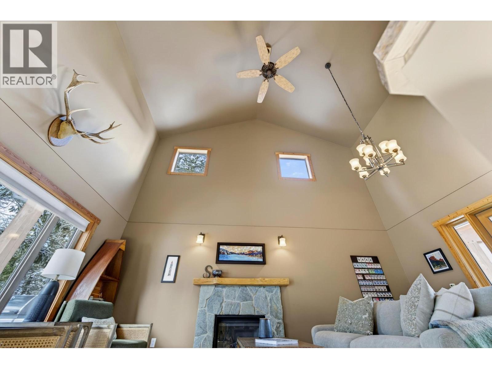 1417 Granite Drive, Golden, British Columbia  V0A 1H3 - Photo 12 - 10377381