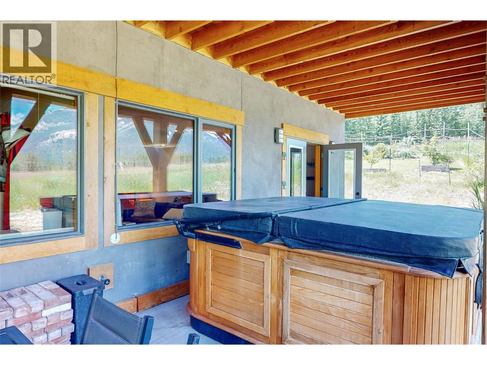 2550 Kettleston Road, Golden, British Columbia  V0A 1H1 - Photo 39 - 10377527