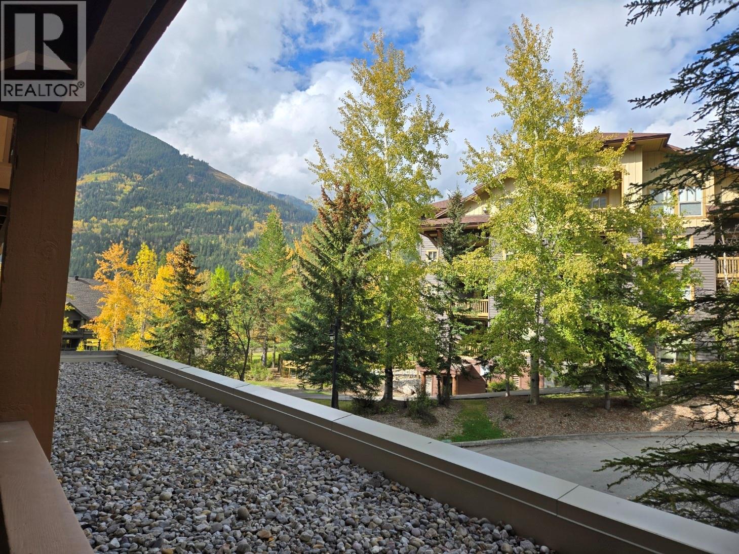 2080 Summit Drive Unit# 108, Panorama, British Columbia