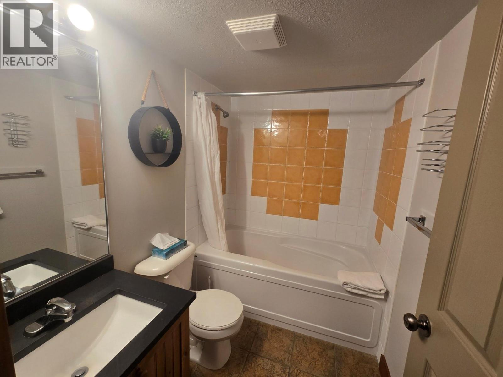 2080 Summit Drive Unit# 108, Panorama, British Columbia  V0A 1T0 - Photo 14 - 10377545