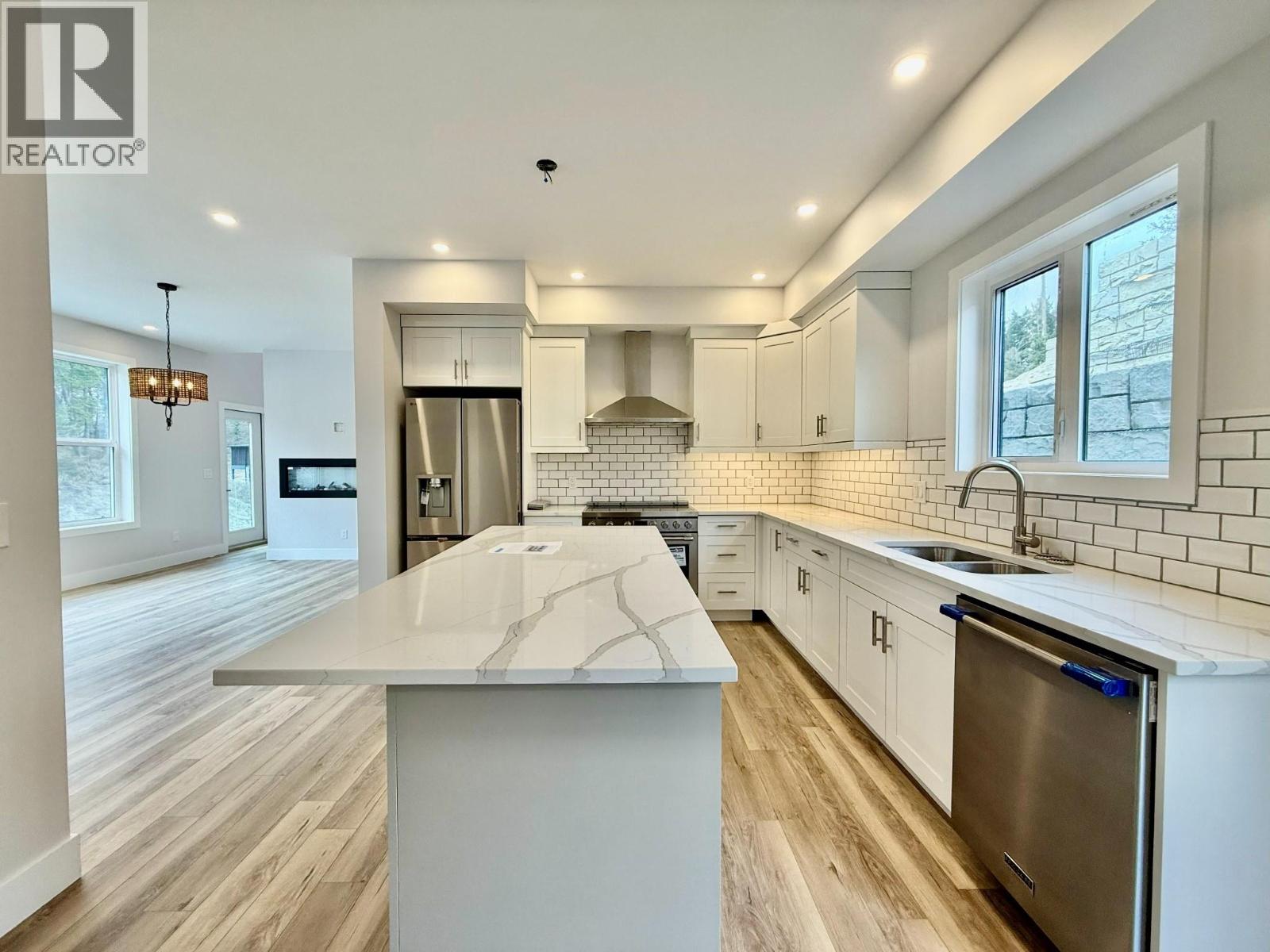 746 Taynton Drive, Invermere, British Columbia  V0A 1K4 - Photo 13 - 10377656