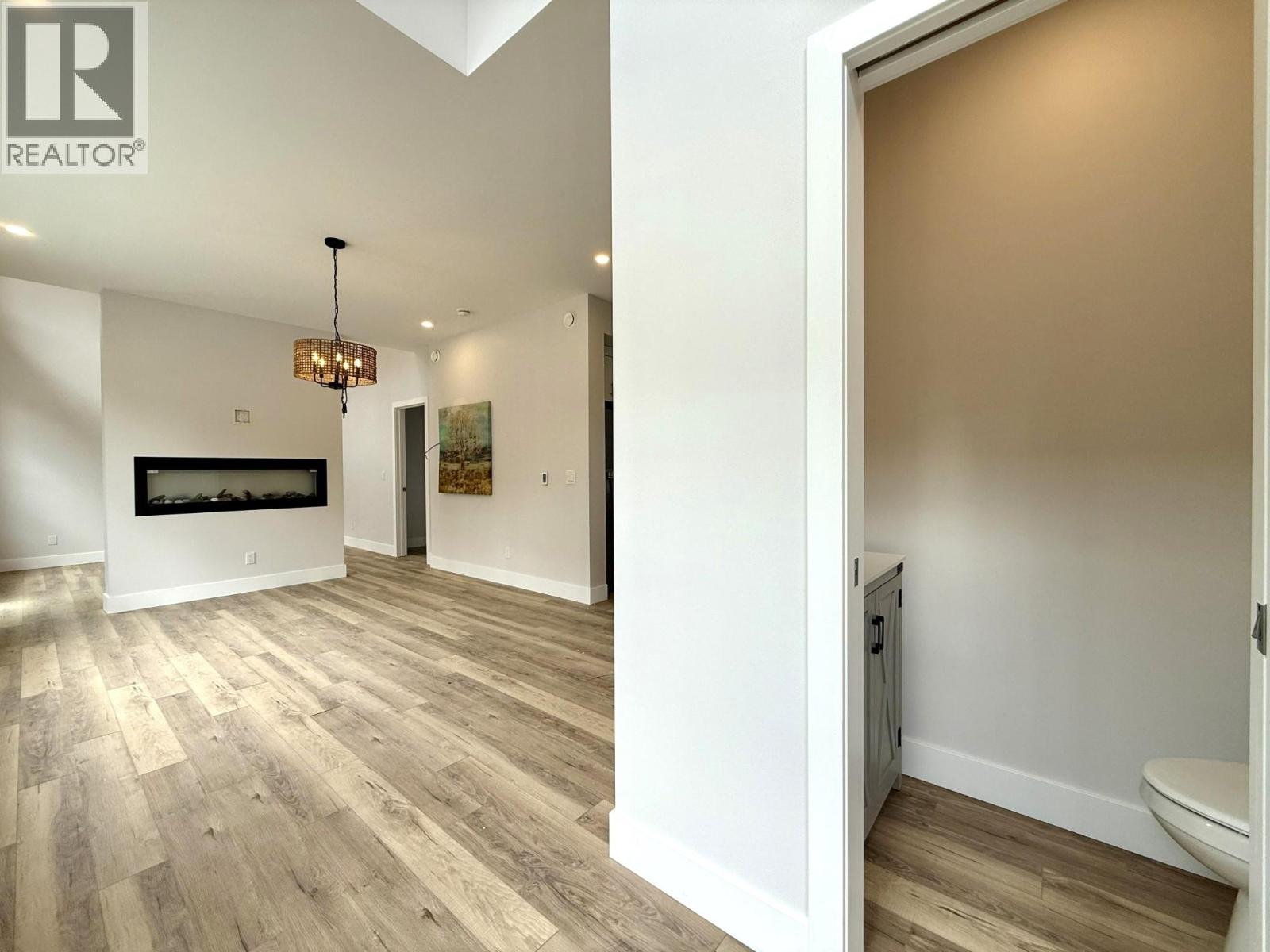 746 Taynton Drive, Invermere, British Columbia  V0A 1K4 - Photo 27 - 10377656