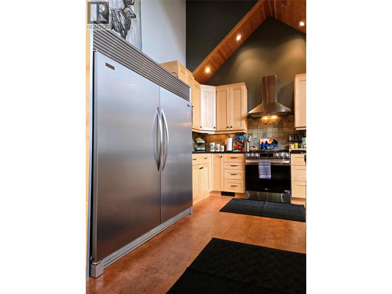 2517 Cobblestone Trail, Invermere, British Columbia  V0A 1K6 - Photo 21 - 10376767