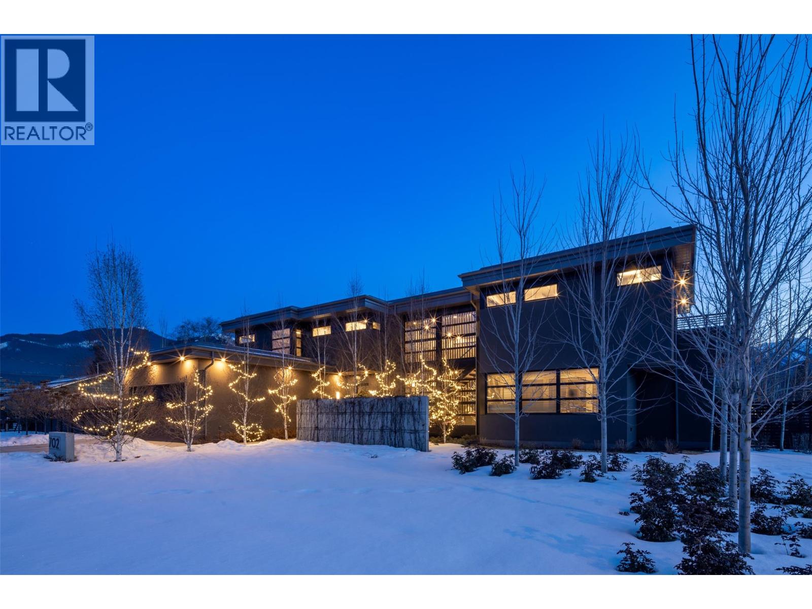 702 7th Street, Golden, British Columbia