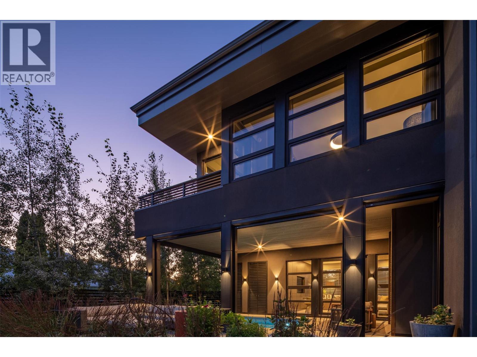 702 7th Street, Golden, British Columbia  V0A 1H0 - Photo 6 - 10378181