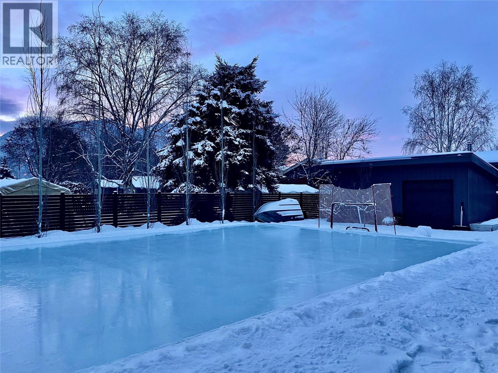 702 7th Street, Golden, British Columbia  V0A 1H0 - Photo 98 - 10378181