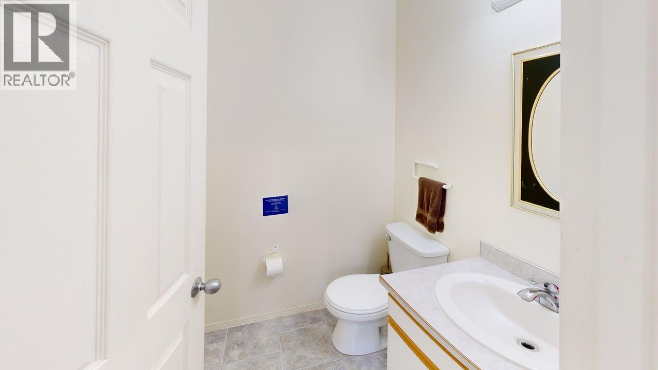 1693 Oberg Johnson Road, Golden, British Columbia  V0A 1H1 - Photo 17 - 10378413