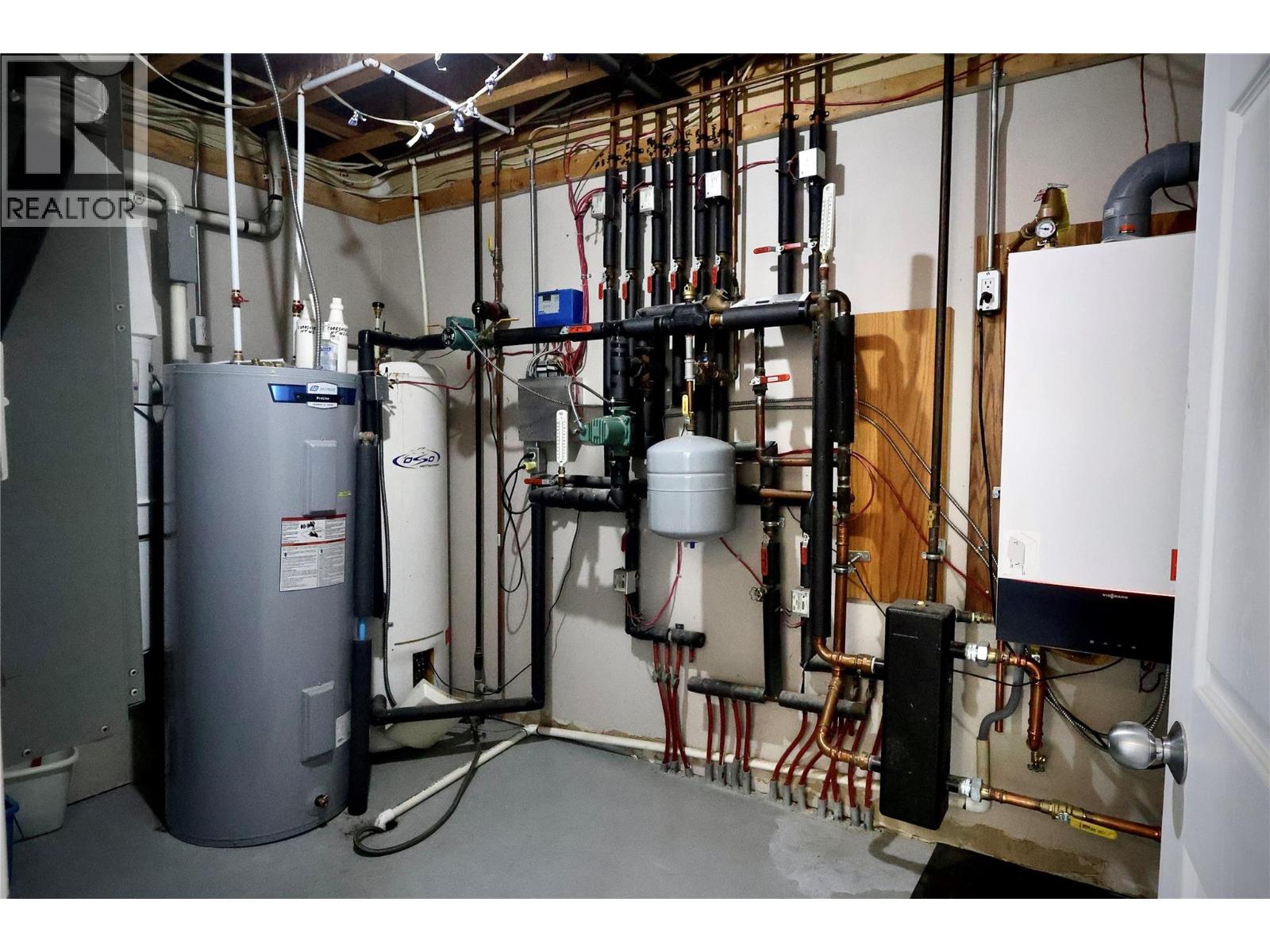 1693 Oberg Johnson Road, Golden, British Columbia  V0A 1H1 - Photo 34 - 10378413