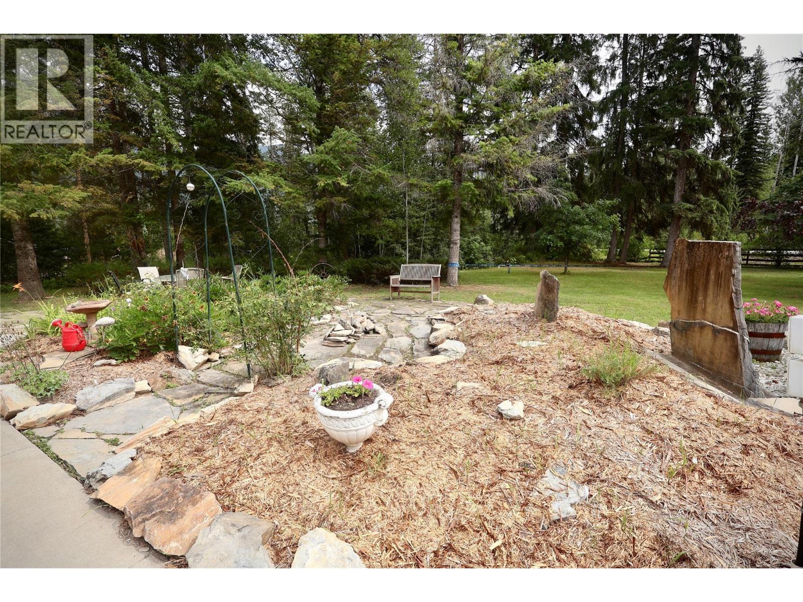 1693 Oberg Johnson Road, Golden, British Columbia  V0A 1H1 - Photo 38 - 10378413