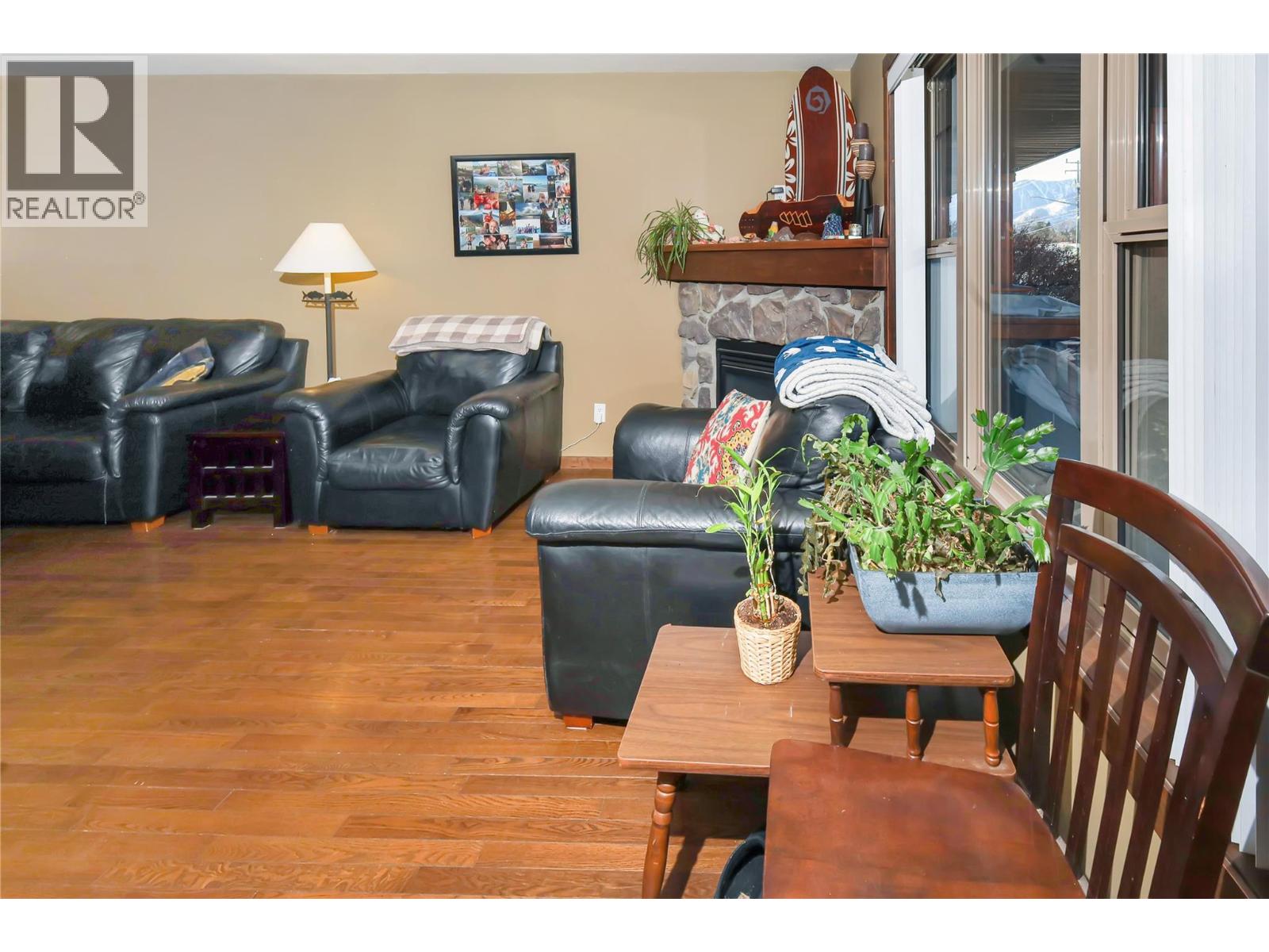 1000 9th Street Unit# 10, Invermere, British Columbia  V0A 1K0 - Photo 5 - 10377583