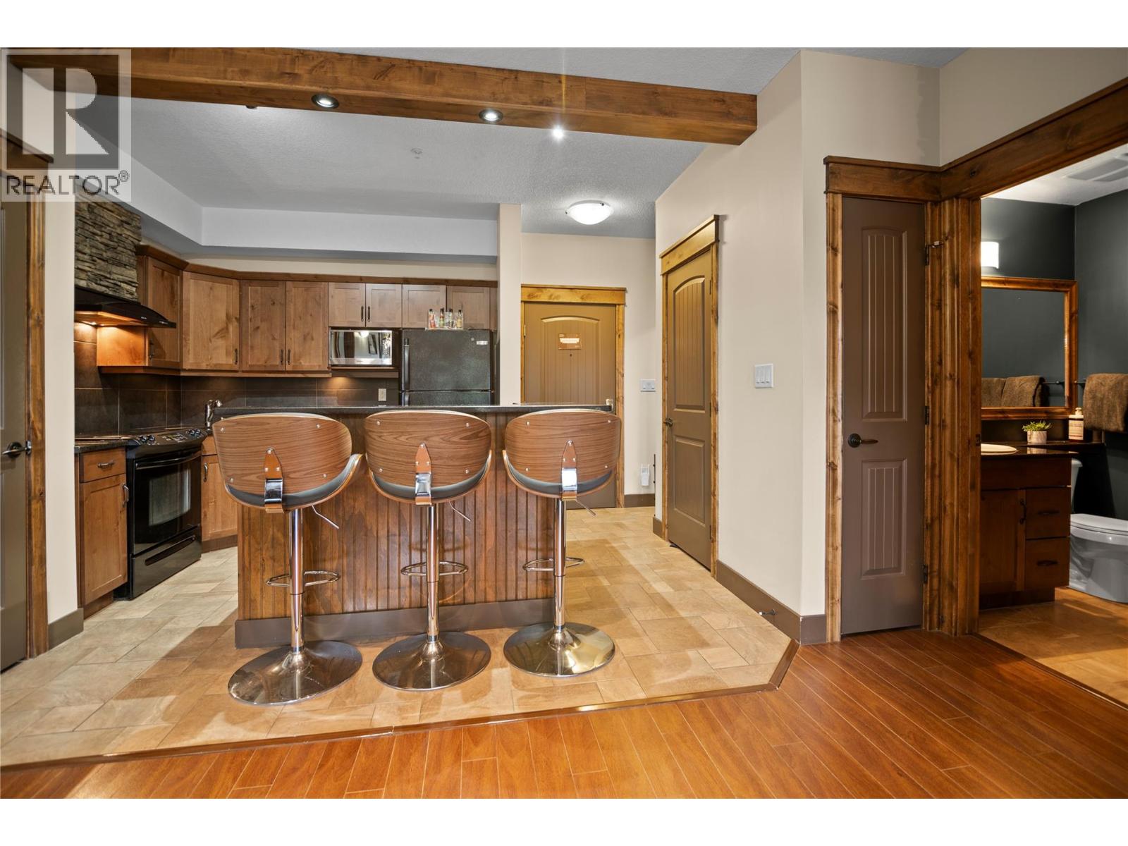 7495 Columbia Avenue Unit# 2206, Radium Hot Springs, British Columbia  V0A 1M0 - Photo 12 - 10378412