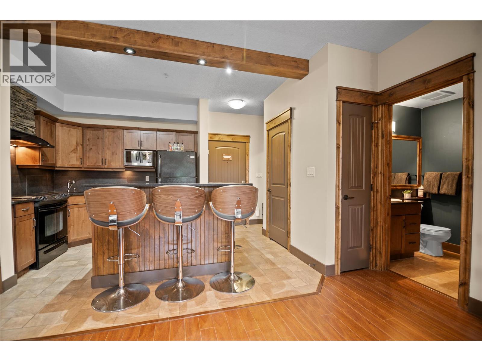 7495 Columbia Avenue Unit# 2206, Radium Hot Springs, British Columbia  V0A 1M0 - Photo 13 - 10378412