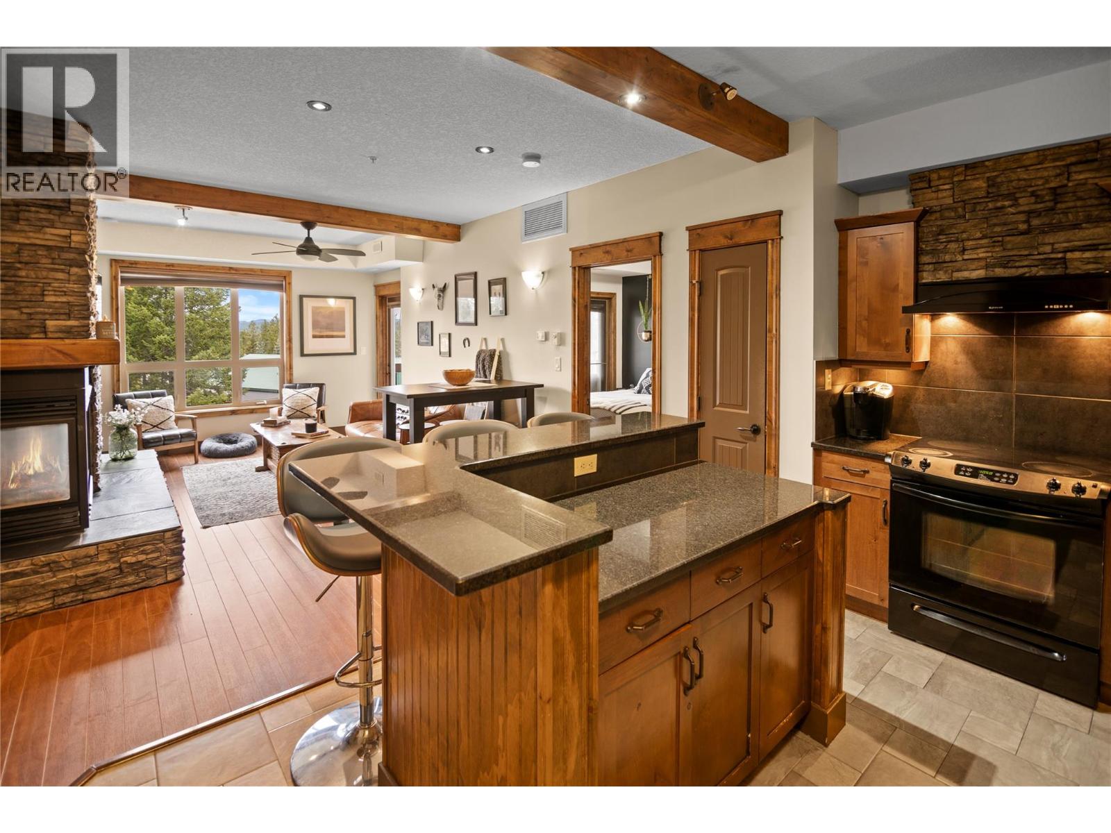 7495 Columbia Avenue Unit# 2206, Radium Hot Springs, British Columbia  V0A 1M0 - Photo 17 - 10378412