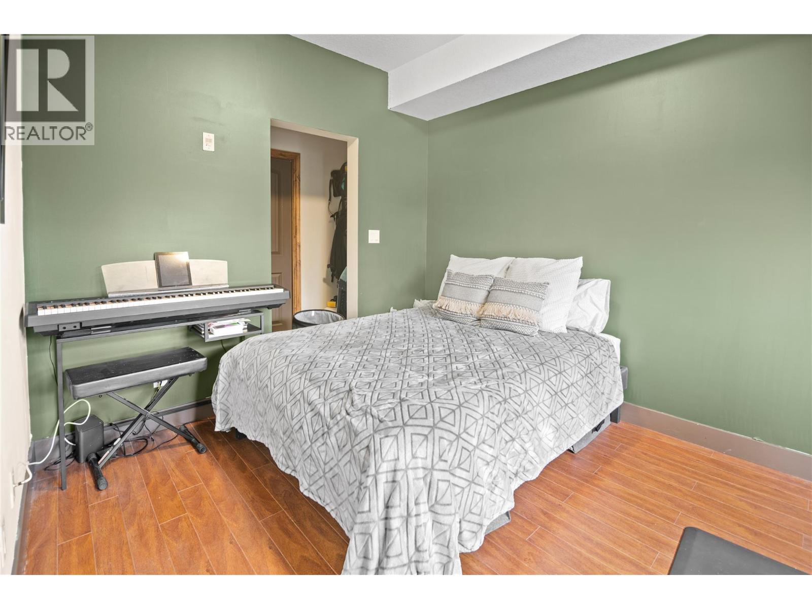 7495 Columbia Avenue Unit# 2206, Radium Hot Springs, British Columbia  V0A 1M0 - Photo 25 - 10378412