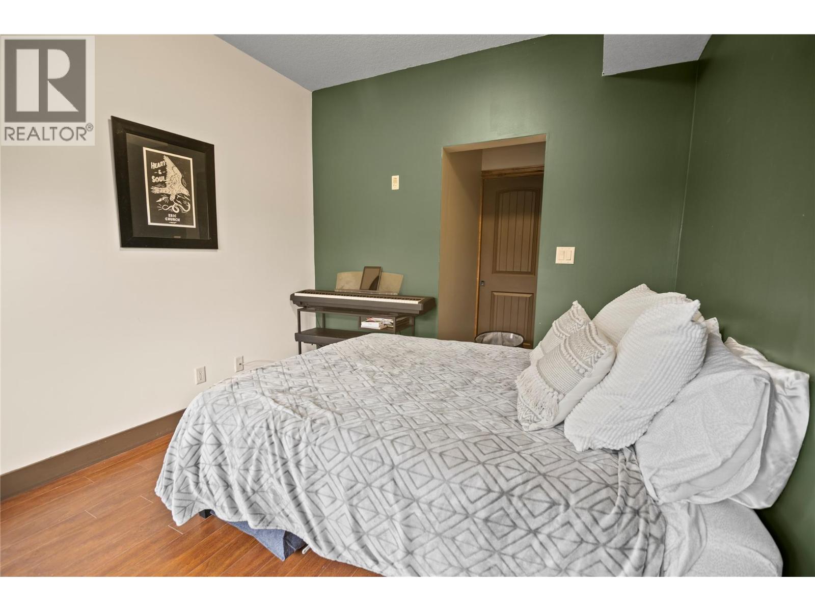 7495 Columbia Avenue Unit# 2206, Radium Hot Springs, British Columbia  V0A 1M0 - Photo 26 - 10378412