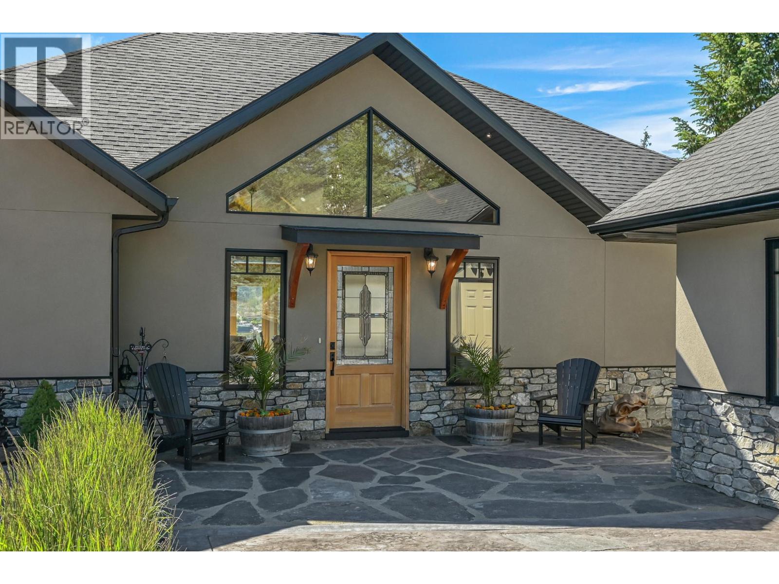 717 Lakeview Drive, Invermere, British Columbia  V0A 1K3 - Photo 10 - 10378376