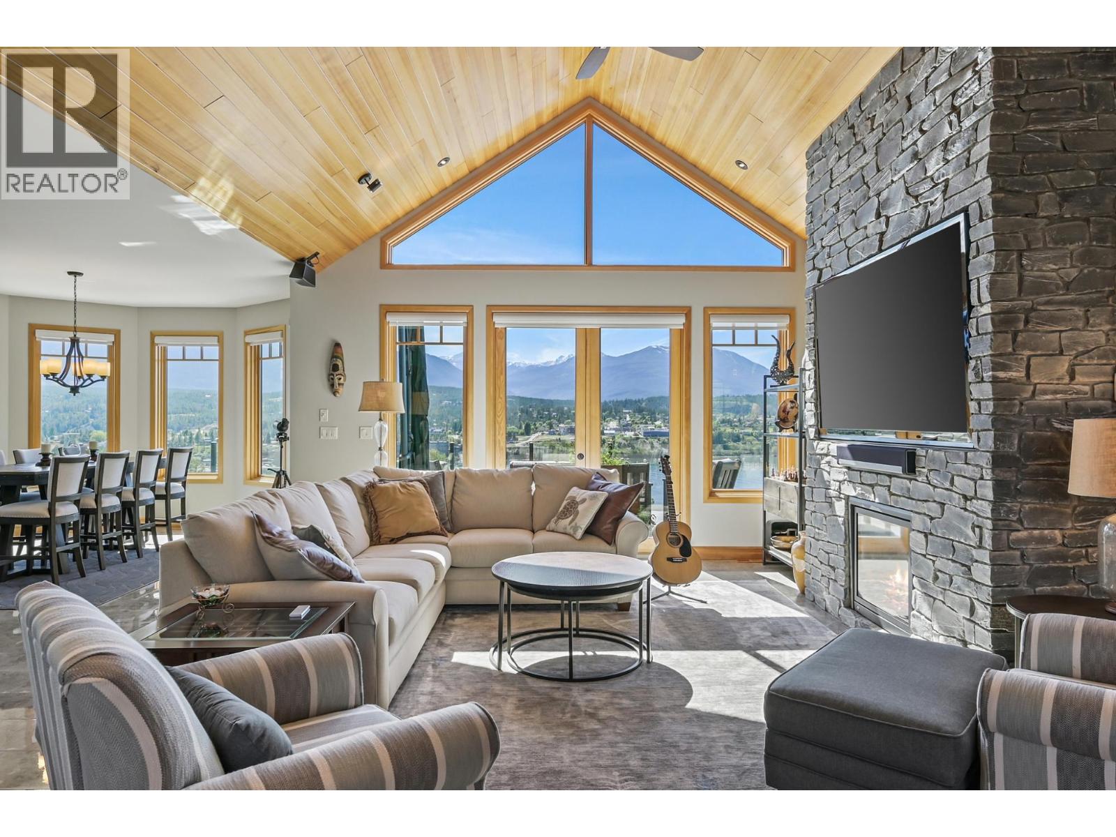 717 Lakeview Drive, Invermere, British Columbia  V0A 1K3 - Photo 19 - 10378376