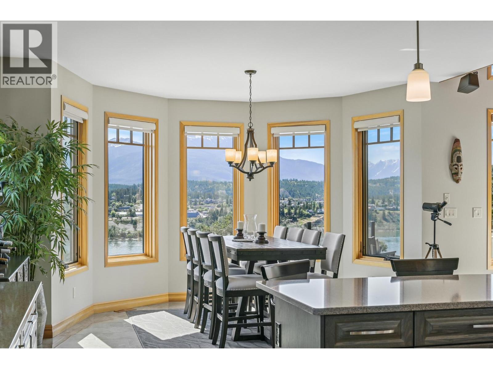 717 Lakeview Drive, Invermere, British Columbia  V0A 1K3 - Photo 26 - 10378376