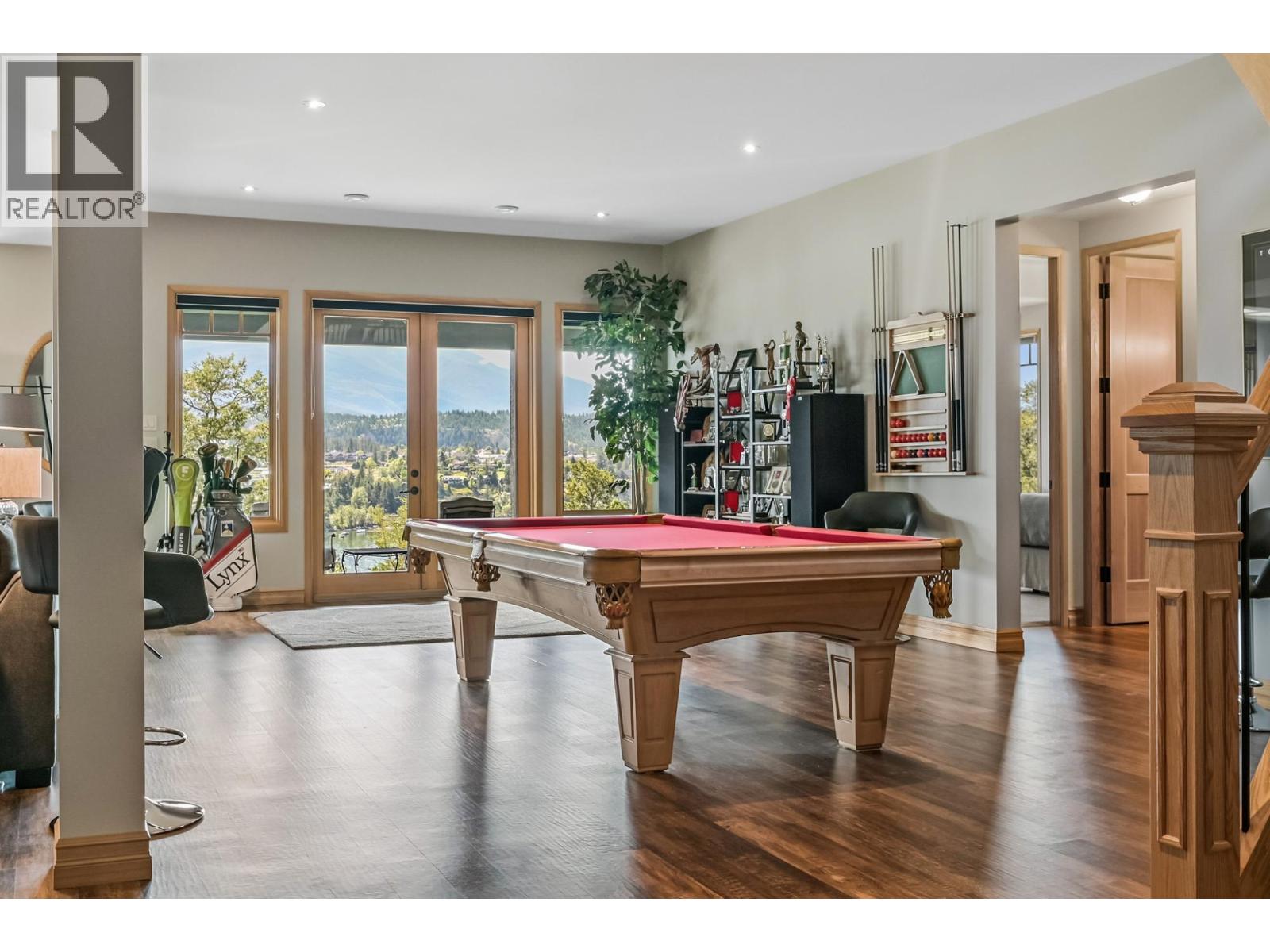 717 Lakeview Drive, Invermere, British Columbia  V0A 1K3 - Photo 35 - 10378376