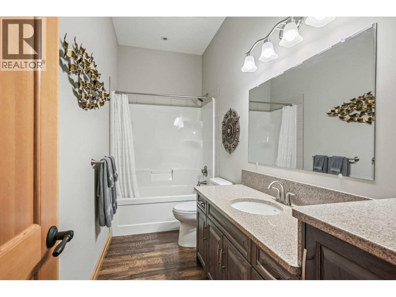 717 Lakeview Drive, Invermere, British Columbia  V0A 1K3 - Photo 43 - 10378376