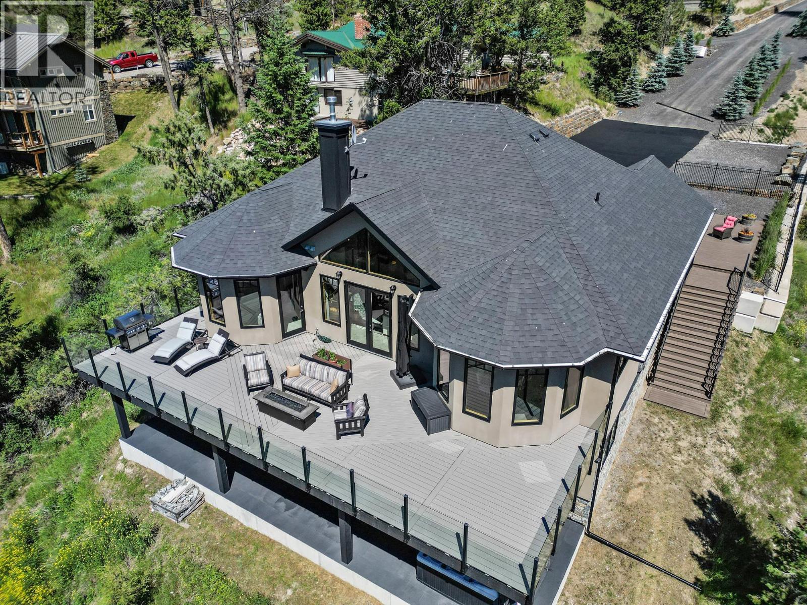 717 Lakeview Drive, Invermere, British Columbia  V0A 1K3 - Photo 7 - 10378376