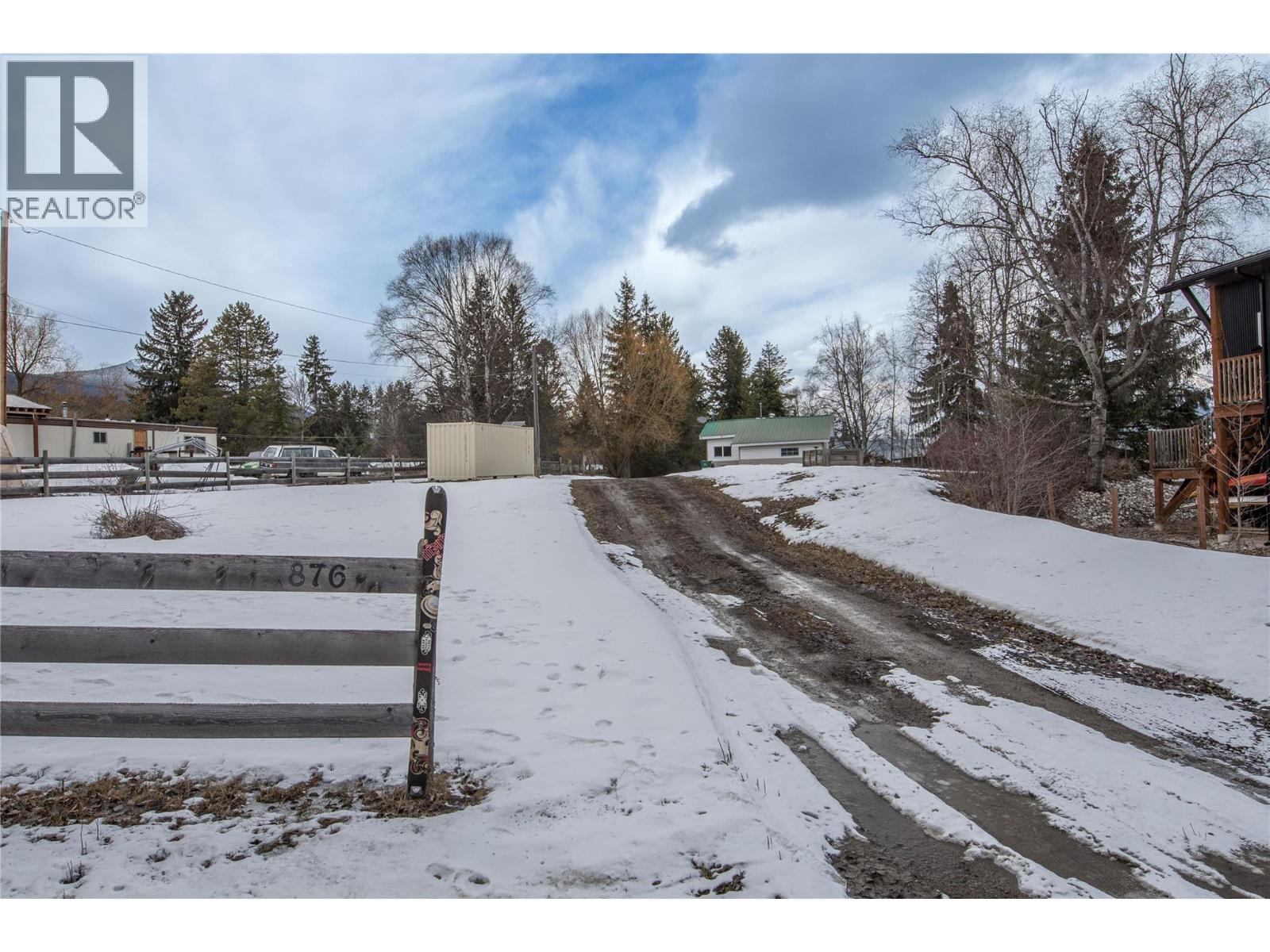 876 Canyon Creek Road, Golden, British Columbia  V0A 1H2 - Photo 17 - 10378805