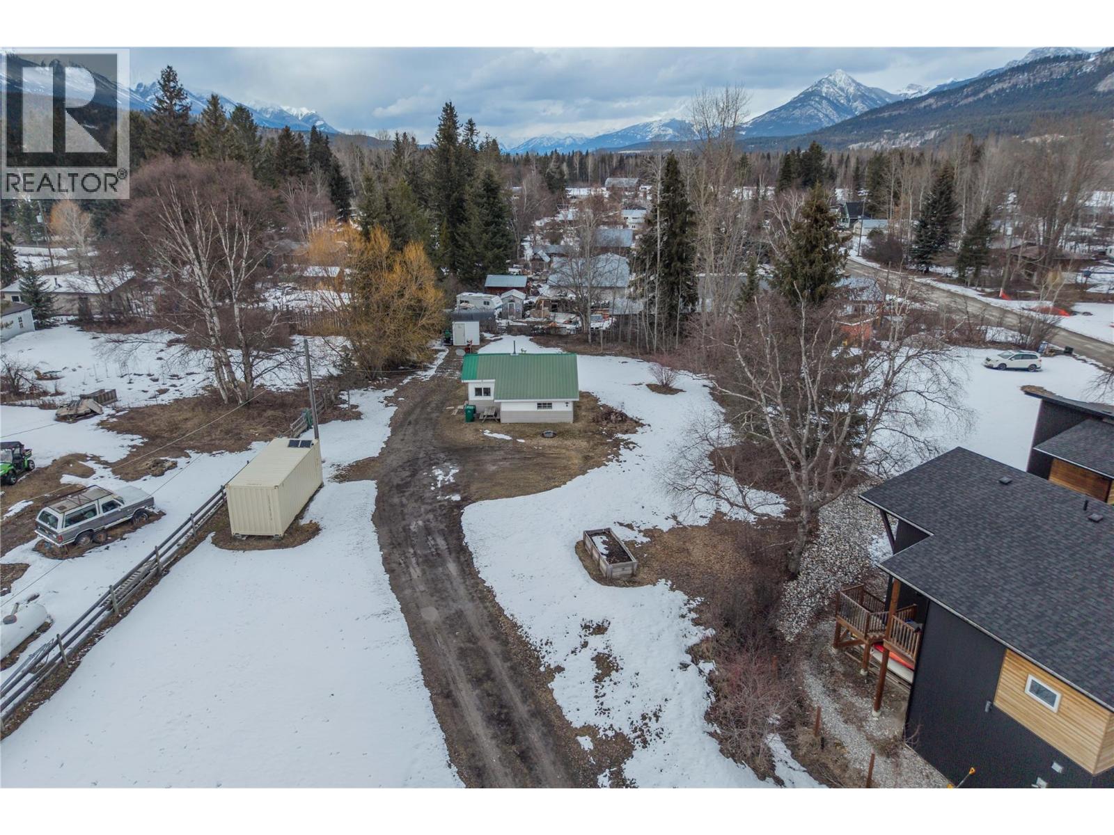 876 Canyon Creek Road, Golden, British Columbia  V0A 1H2 - Photo 18 - 10378805