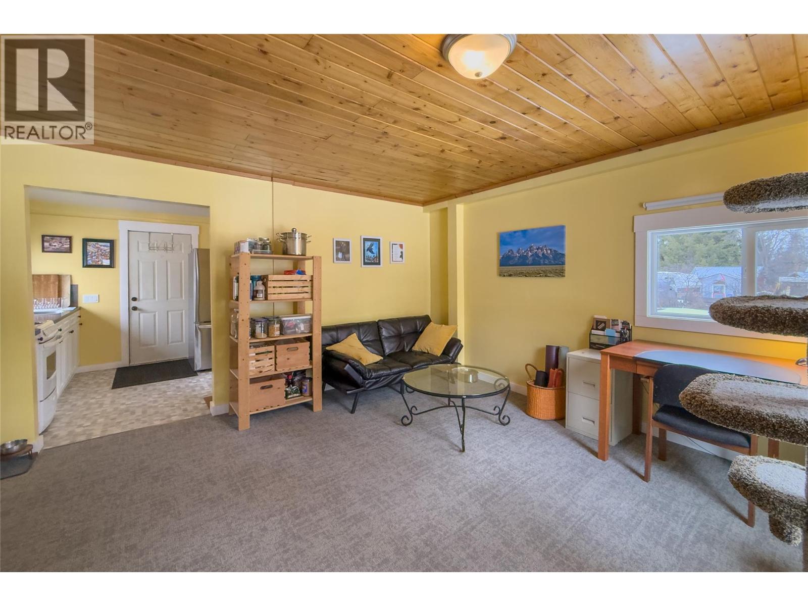 876 Canyon Creek Road, Golden, British Columbia  V0A 1H2 - Photo 4 - 10378805