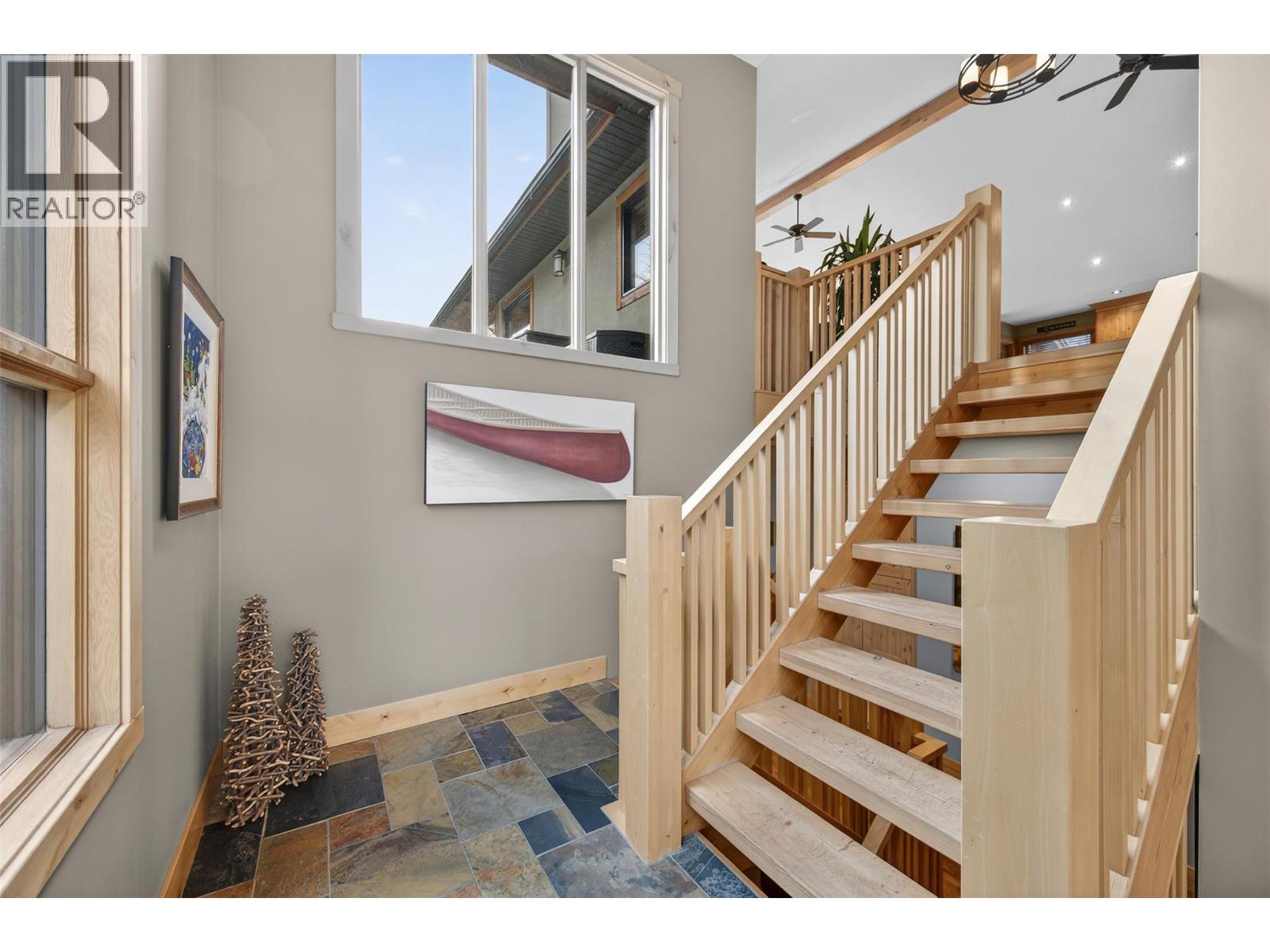 835 Lakeview Meadows Green, Invermere, British Columbia  V0A 1K3 - Photo 12 - 10379004