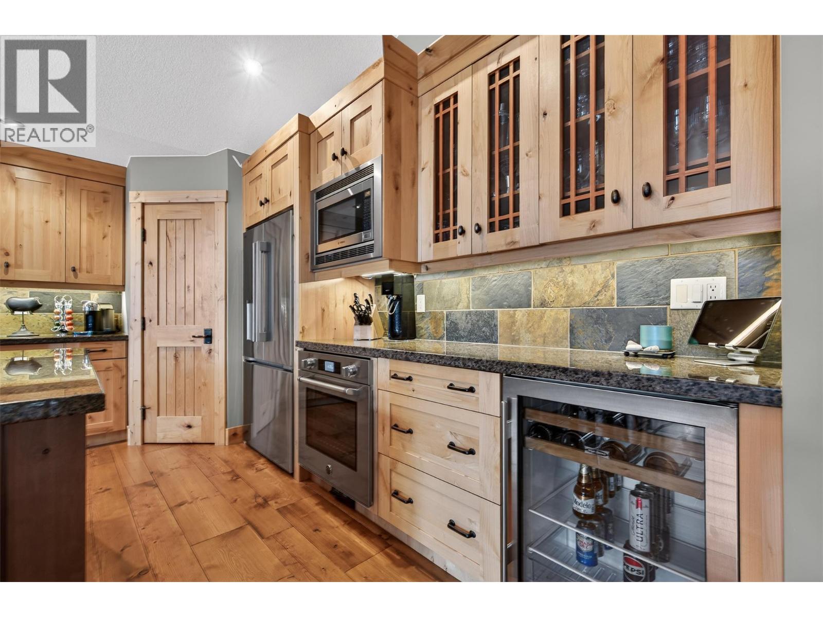 835 Lakeview Meadows Green, Invermere, British Columbia  V0A 1K3 - Photo 19 - 10379004