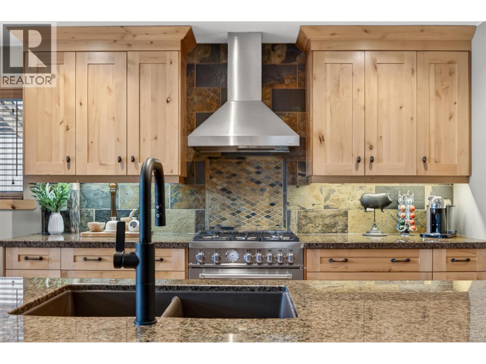 835 Lakeview Meadows Green, Invermere, British Columbia  V0A 1K3 - Photo 20 - 10379004