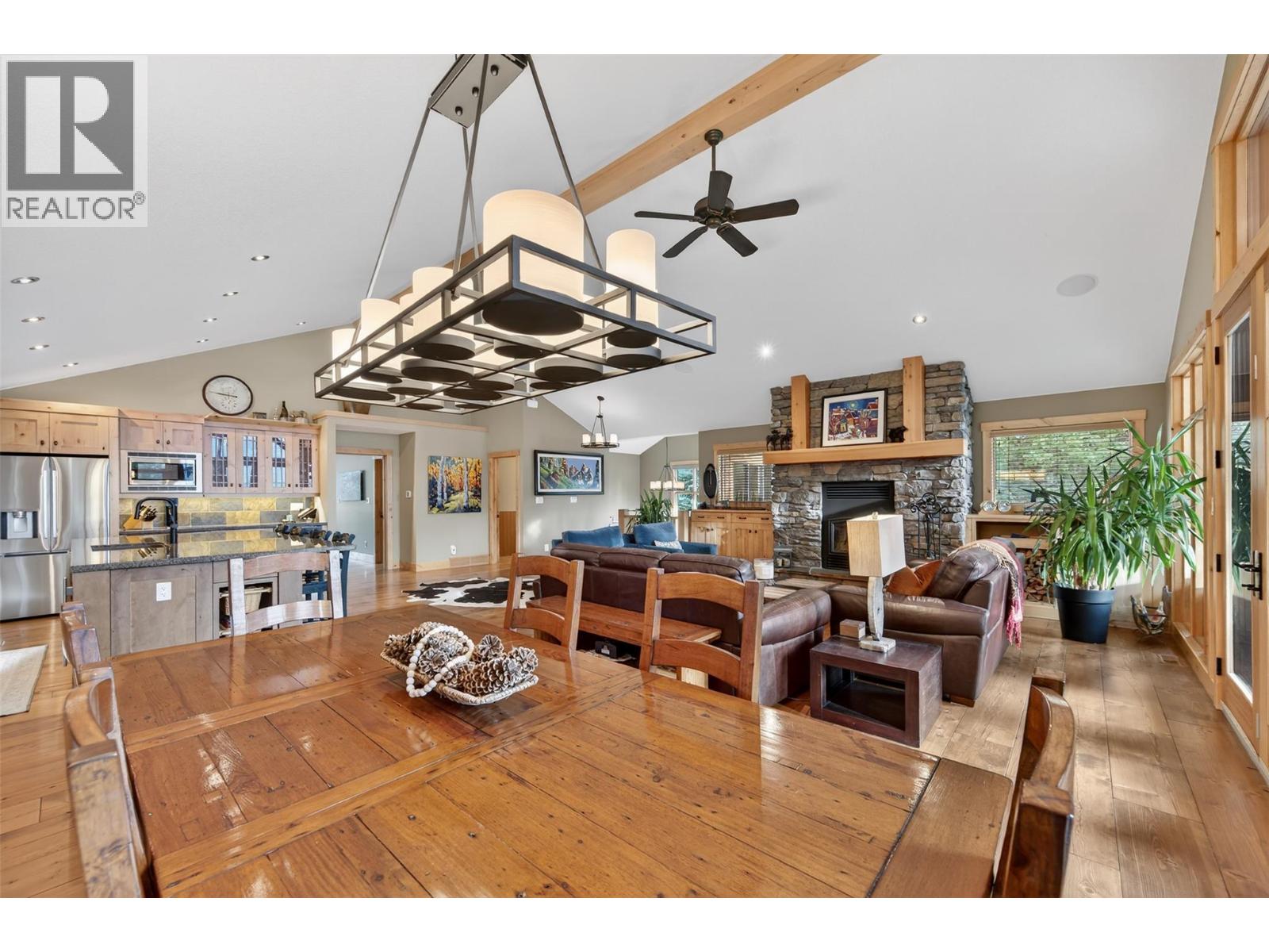 835 Lakeview Meadows Green, Invermere, British Columbia  V0A 1K3 - Photo 27 - 10379004