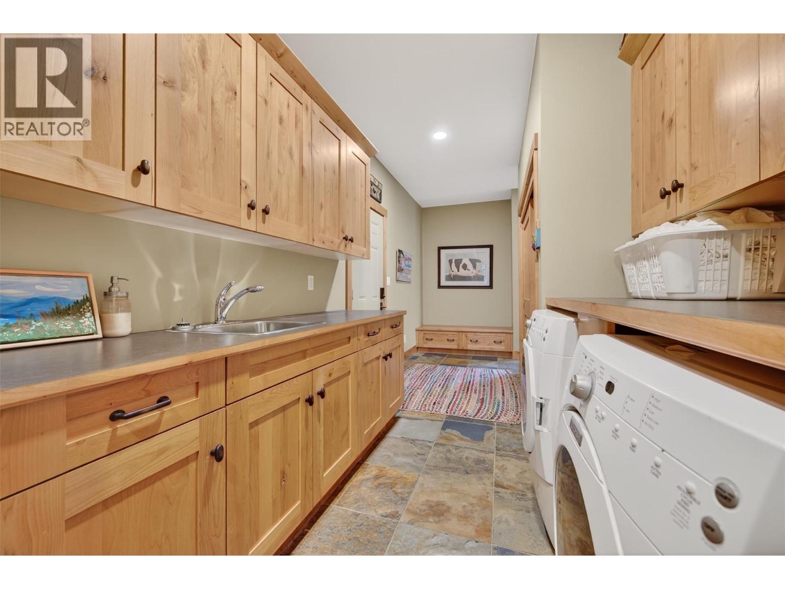 835 Lakeview Meadows Green, Invermere, British Columbia  V0A 1K3 - Photo 56 - 10379004