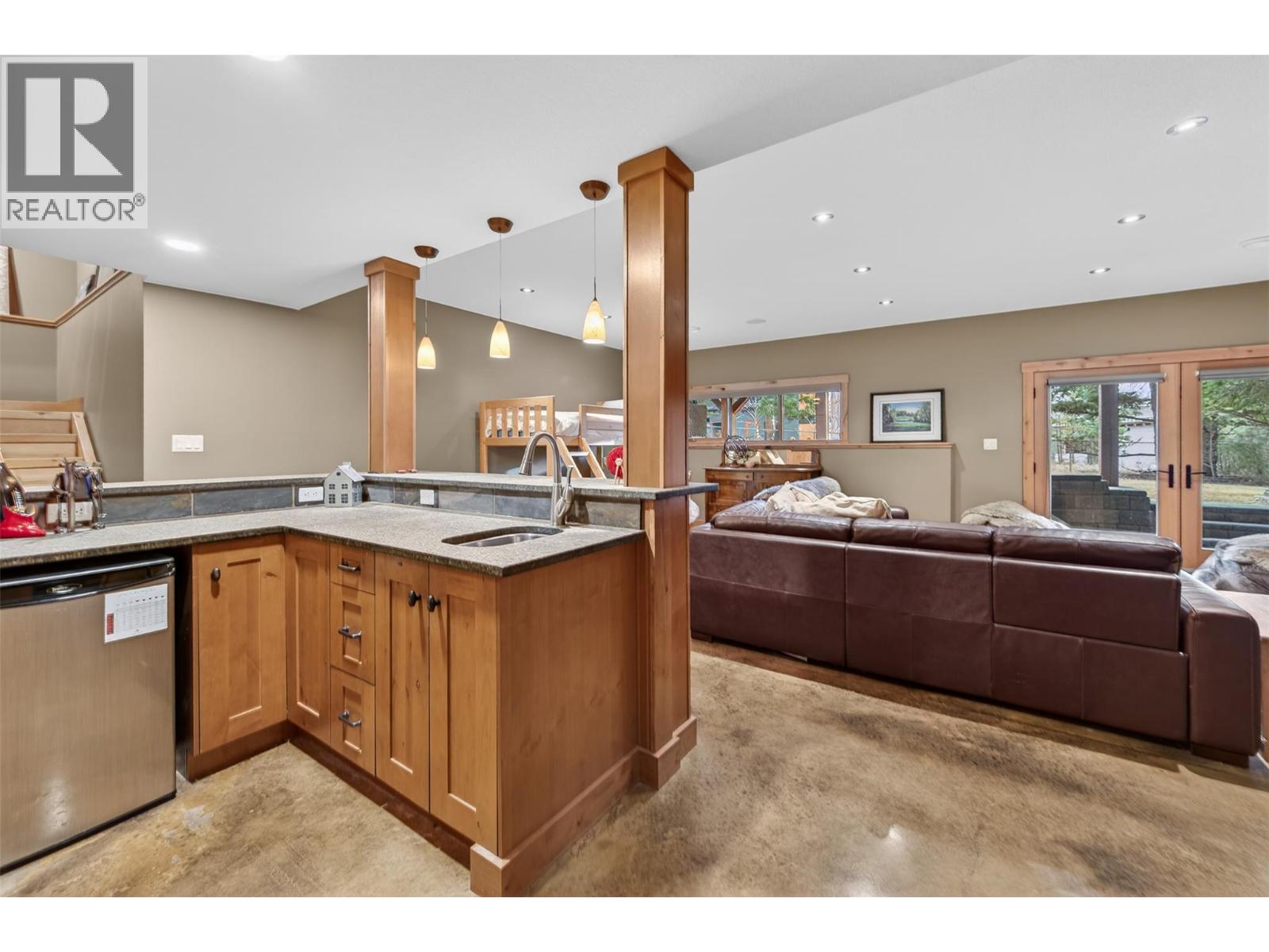 835 Lakeview Meadows Green, Invermere, British Columbia  V0A 1K3 - Photo 65 - 10379004