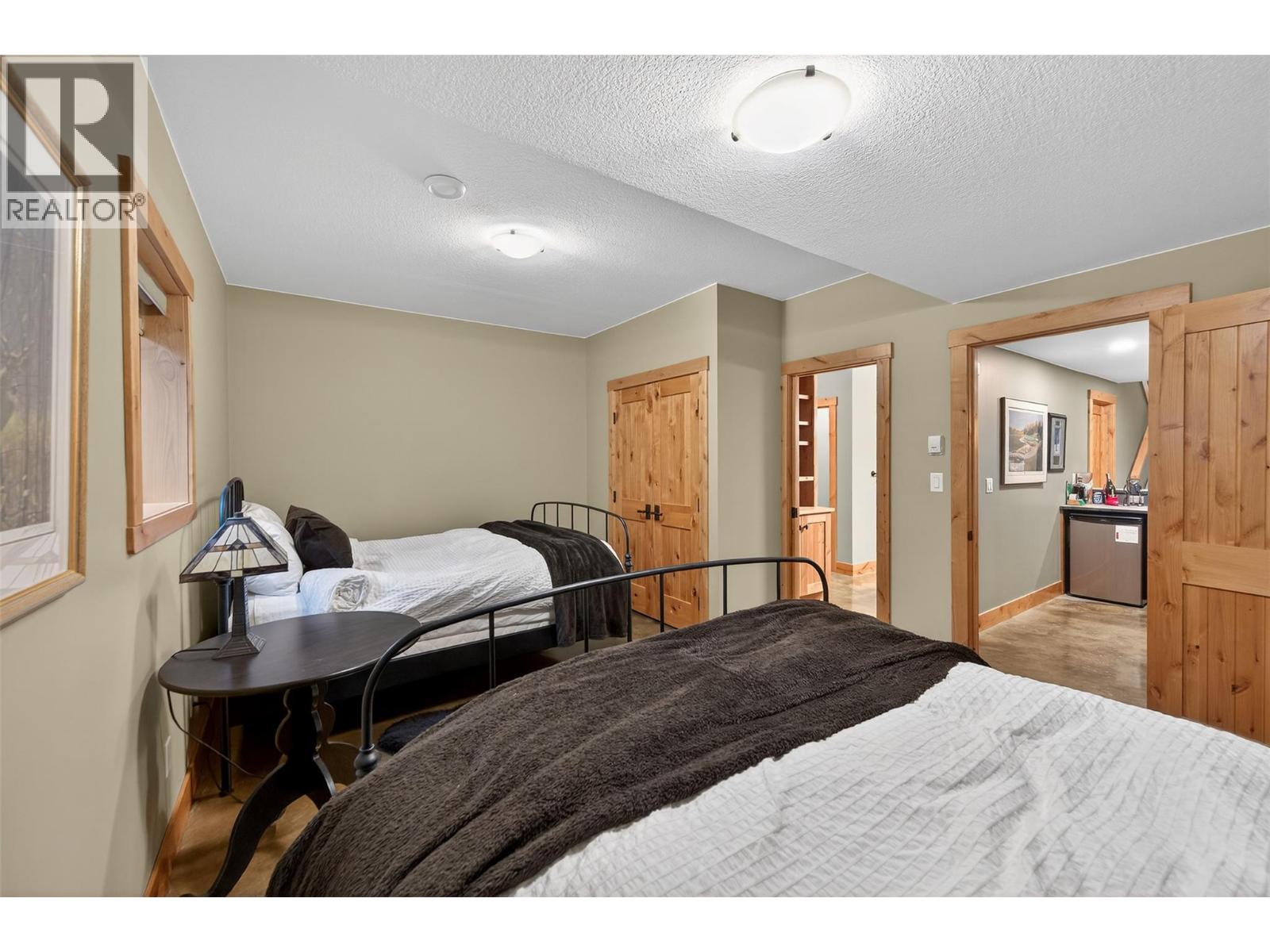 835 Lakeview Meadows Green, Invermere, British Columbia  V0A 1K3 - Photo 74 - 10379004