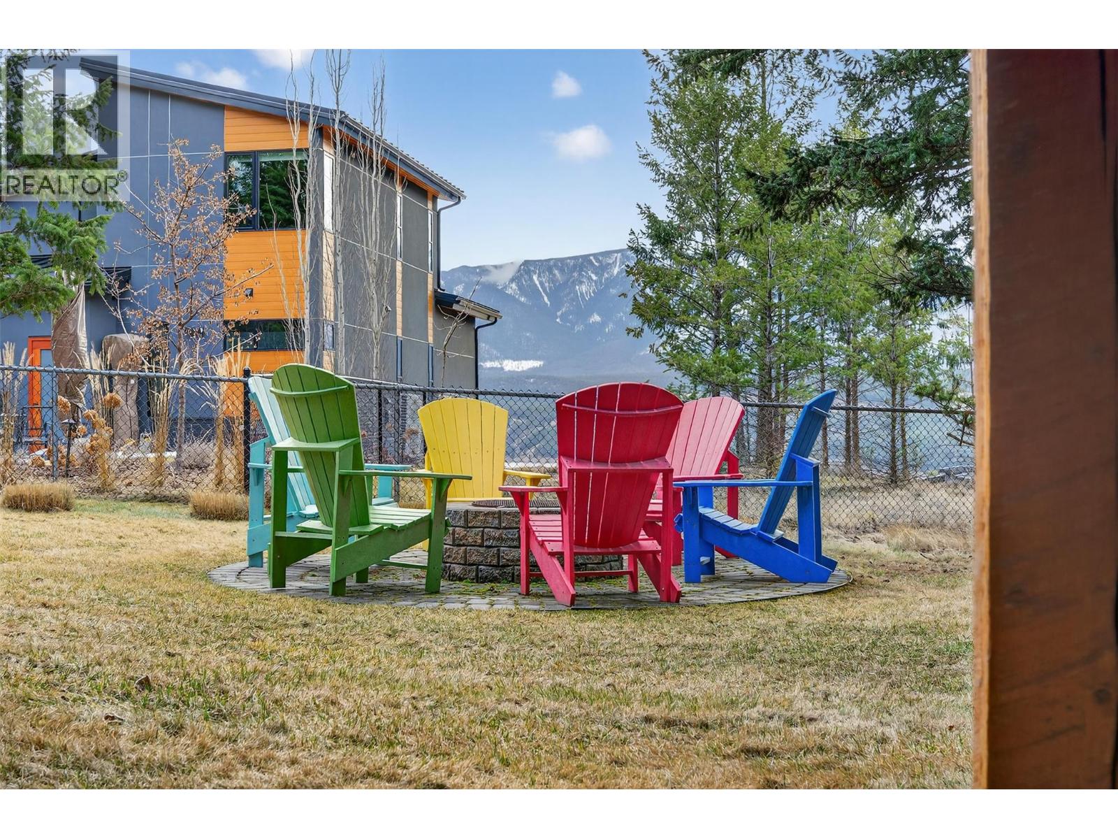 835 Lakeview Meadows Green, Invermere, British Columbia  V0A 1K3 - Photo 76 - 10379004