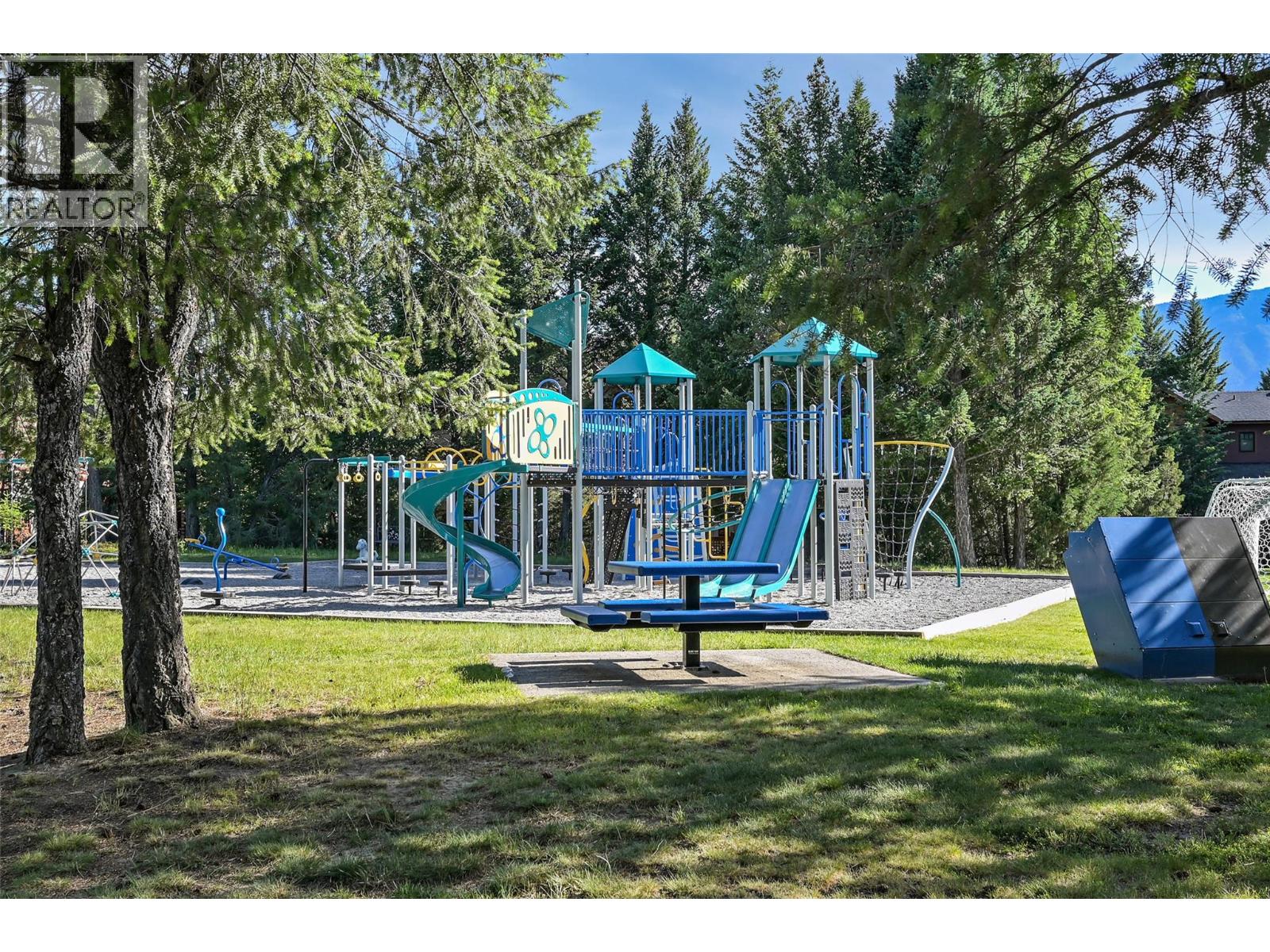 835 Lakeview Meadows Green, Invermere, British Columbia  V0A 1K3 - Photo 92 - 10379004