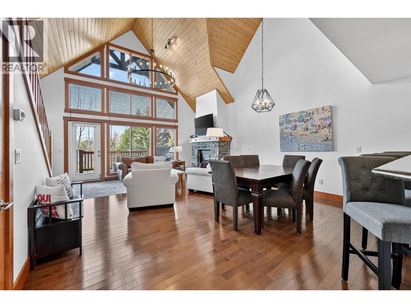 880 Lakeview Drive Unit# 211, Invermere, British Columbia  V0A 1K3 - Photo 10 - 10379008