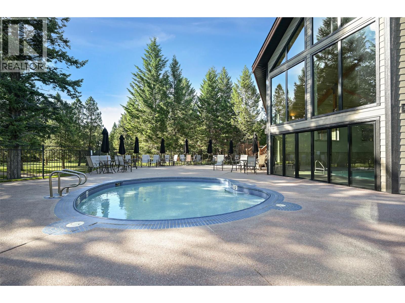 880 Lakeview Drive Unit# 211, Invermere, British Columbia  V0A 1K3 - Photo 57 - 10379008