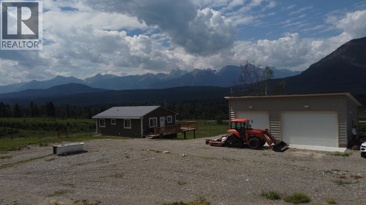 726 95 Highway, Spillimacheen, British Columbia  V0A 1M0 - Photo 13 - 10379083