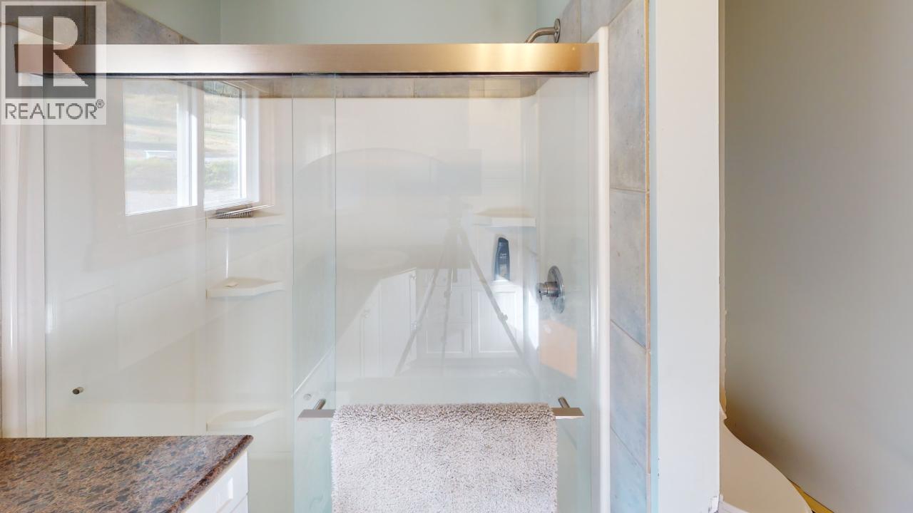 726 95 Highway, Spillimacheen, British Columbia  V0A 1M0 - Photo 44 - 10379083