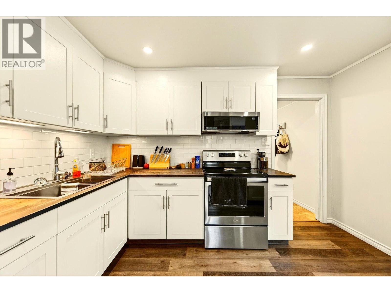 1221 11th  S Street, Golden, British Columbia  V0A 1H0 - Photo 10 - 10378972