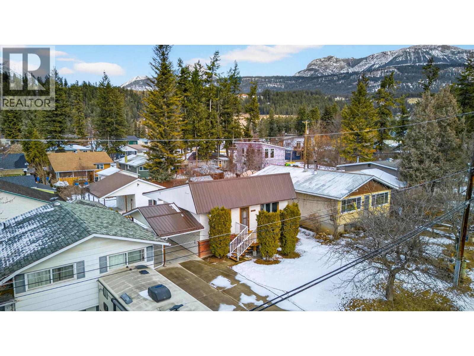 1221 11th  S Street, Golden, British Columbia  V0A 1H0 - Photo 3 - 10378972